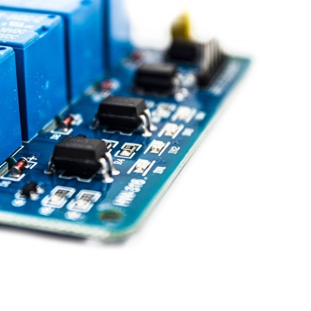 ماژول رله مدل R4-5V