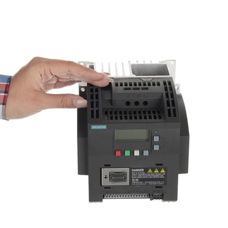 کنترل دور موتور سه فاز زیمنس مدل 6SL3210-5BE31-5UV0