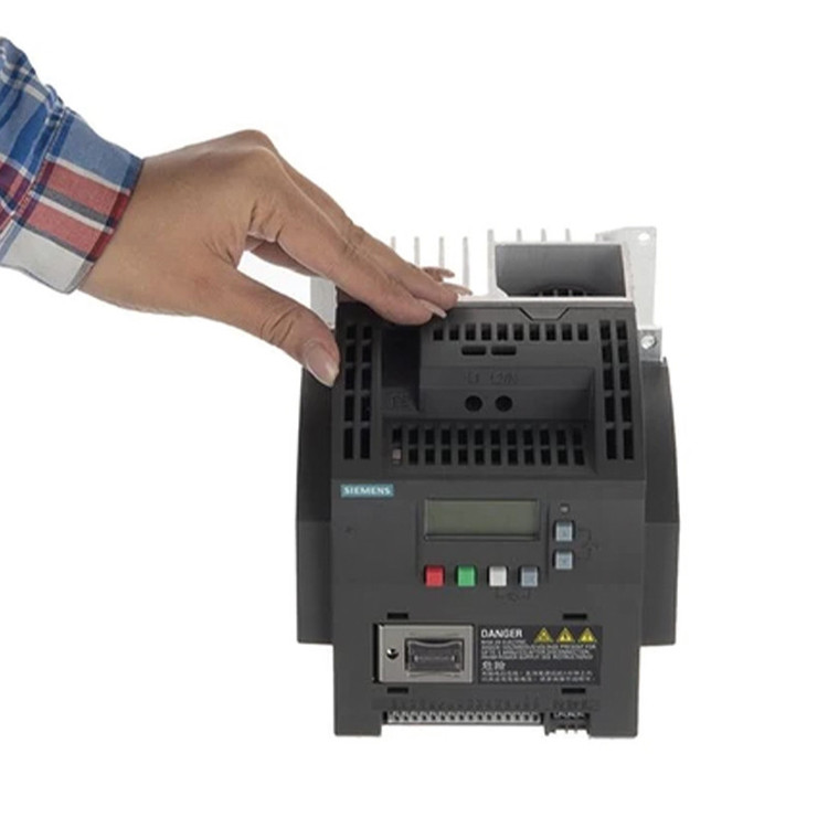 کنترل دور موتور تکفاز زیمنس مدل 6SL3210-5BB21-1UV1