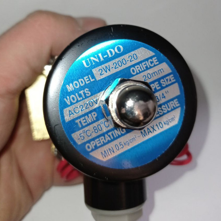 شیر برقی یونیدو مدل 2w-200-20-3/4-220 ولتاژ 220 ولت