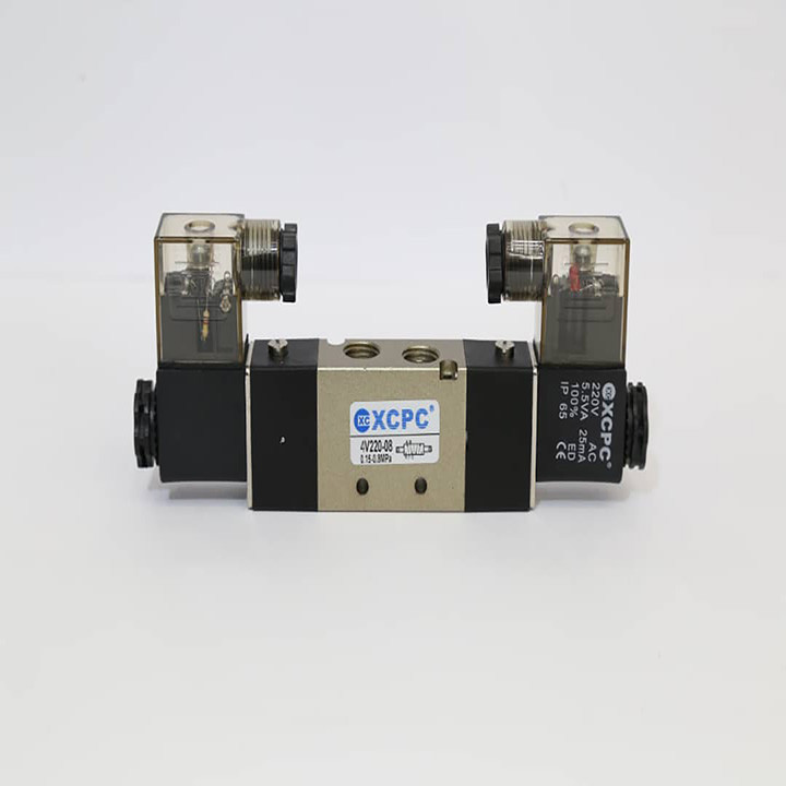 شیر برقی پنوماتیک ایکس سی پی سی مدل 4V220-08